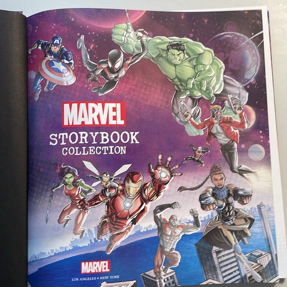 NOT ELIGIBLE FOR BUNDLE DEAL/SALE  Marvel Storybook Collection - Picture 7 of 12